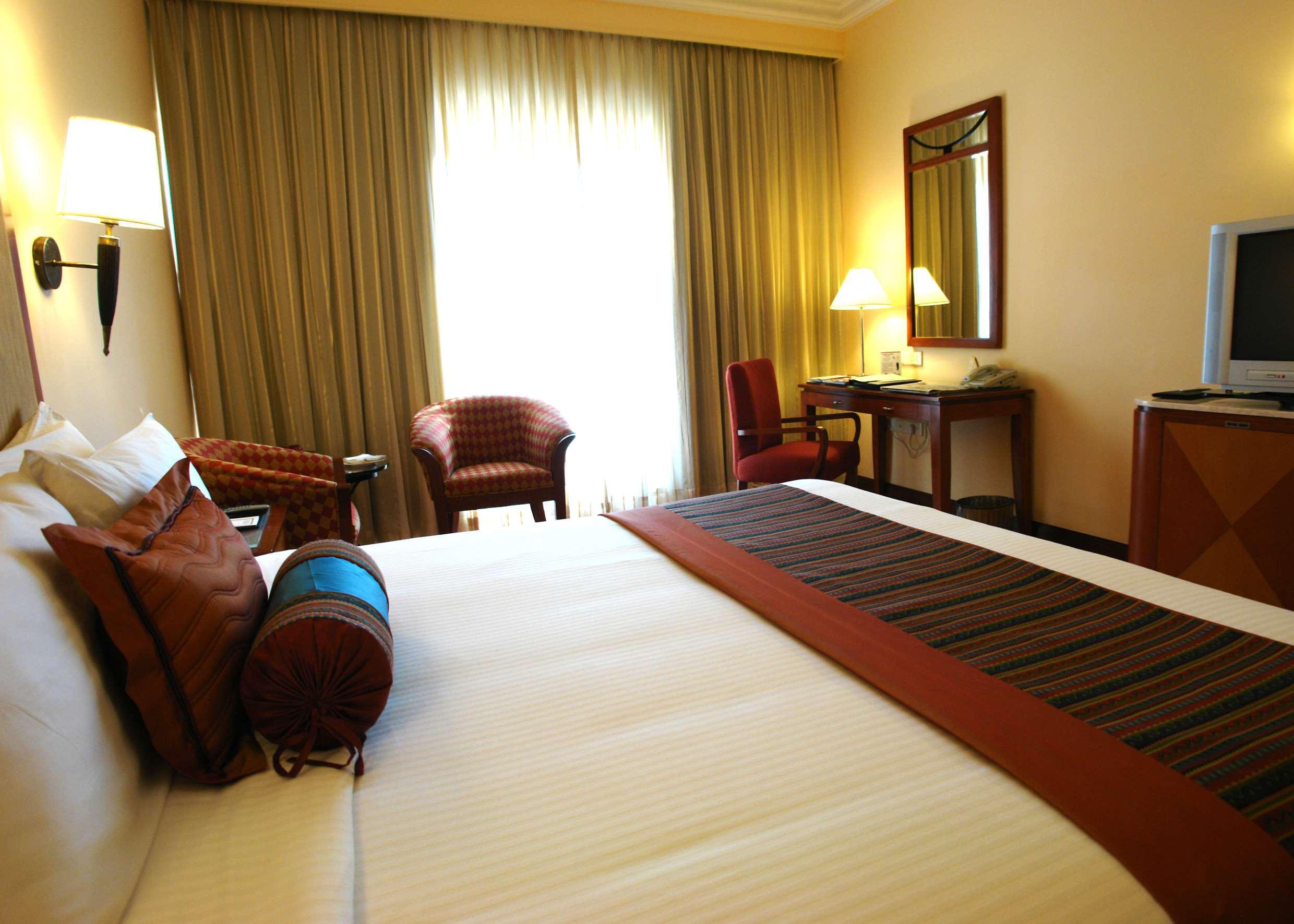 The Lalit Ashok Hotel Bangalore Ngoại thất bức ảnh