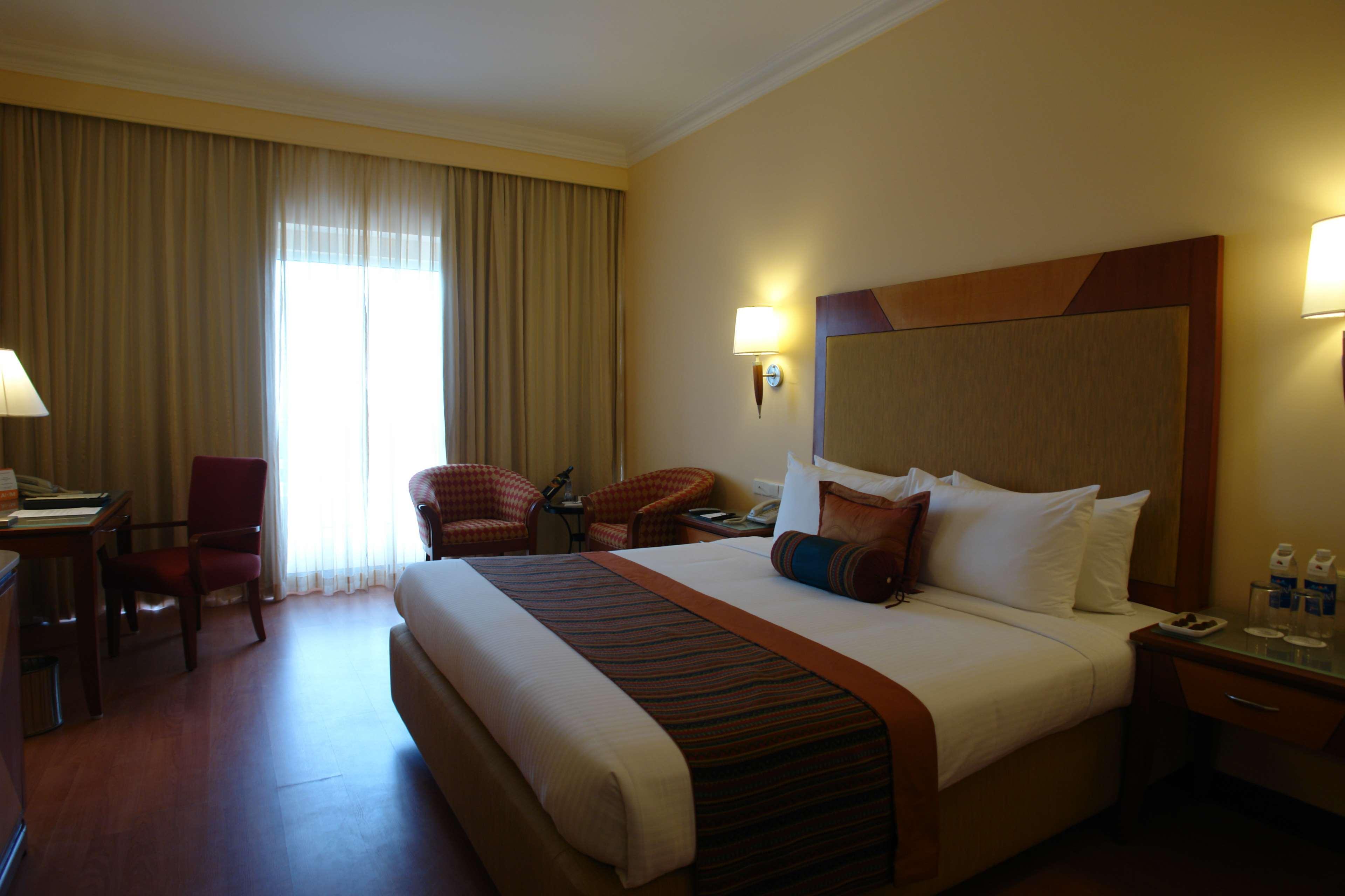 The Lalit Ashok Hotel Bangalore Ngoại thất bức ảnh