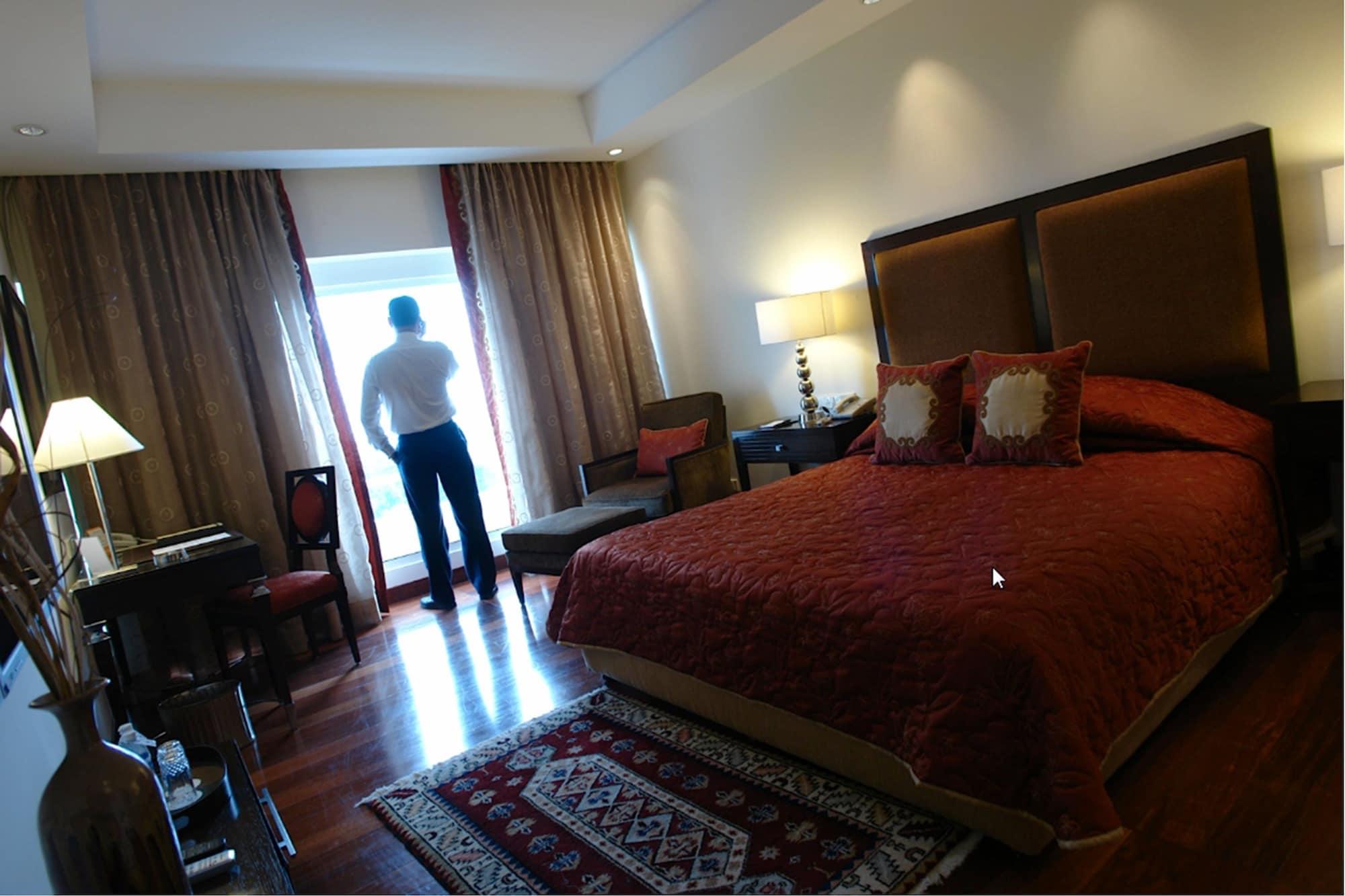 The Lalit Ashok Hotel Bangalore Ngoại thất bức ảnh