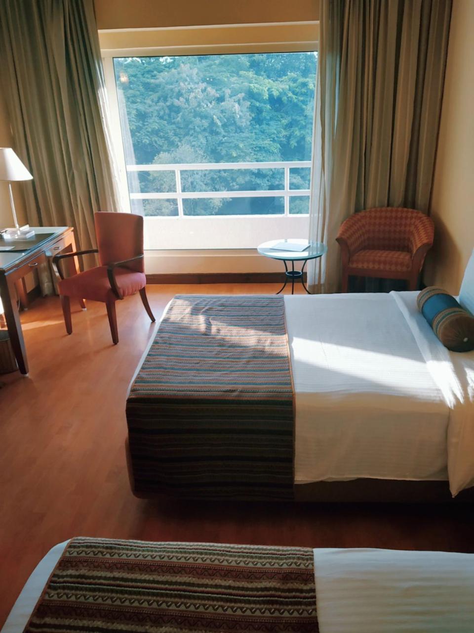 The Lalit Ashok Hotel Bangalore Ngoại thất bức ảnh