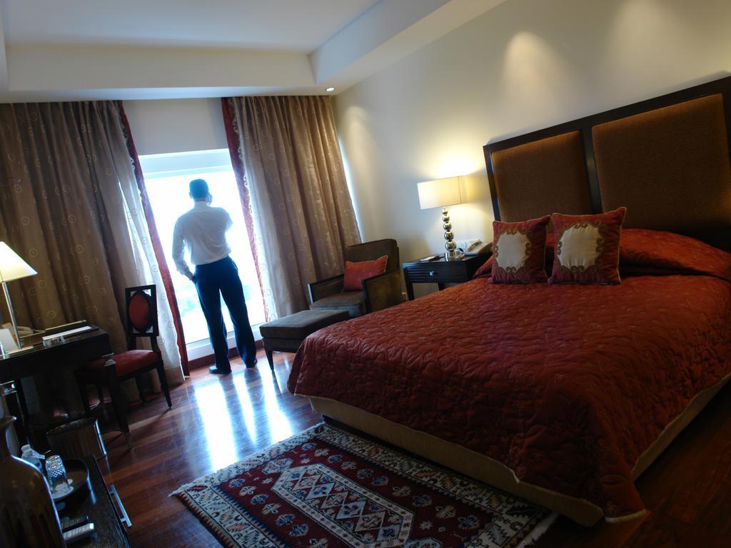 The Lalit Ashok Hotel Bangalore Phòng bức ảnh
